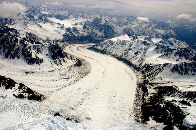 ghiacciaio nelle catena delle wrangell mountain